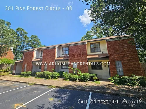 301 Pine Forest Cir Photo 1