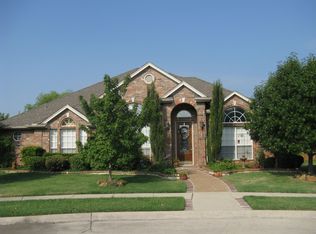 6405 Pawnee Ln, The Colony, TX 75056