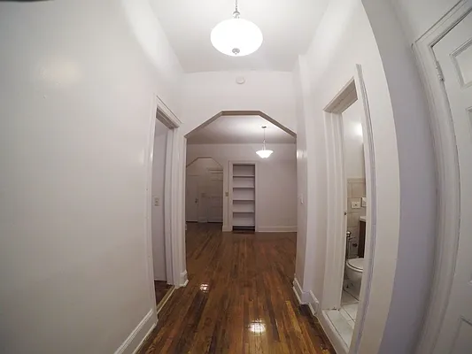 Rented by Sidney Rubell Co. | media 25