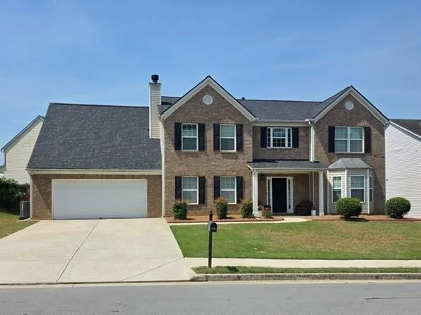 841 Holly Meadow Dr, Buford, GA 30518
