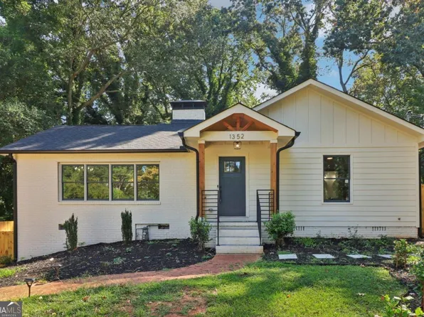 1352 Pollard Dr SW, Atlanta, GA 30311
