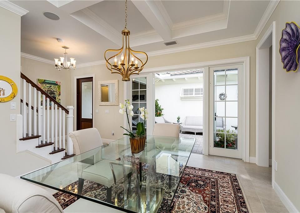 1st image of 120 Palm Island Ln