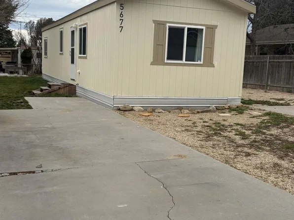 5677 E Woodcross Dr, Boise, ID 83716