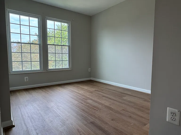 6203 Bella Dr — Photo 24