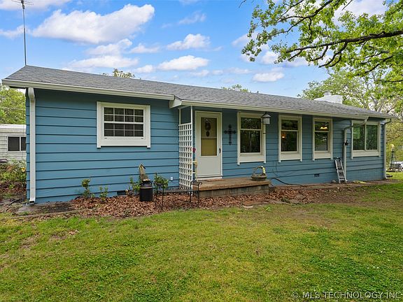 2nd image of 62521 E 252nd Rd