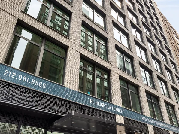 77 Charlton Street image 1 of 18