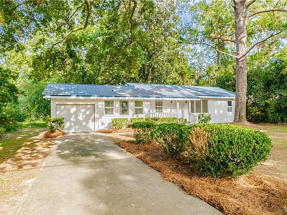 2nd image of 2125 Barron Pl