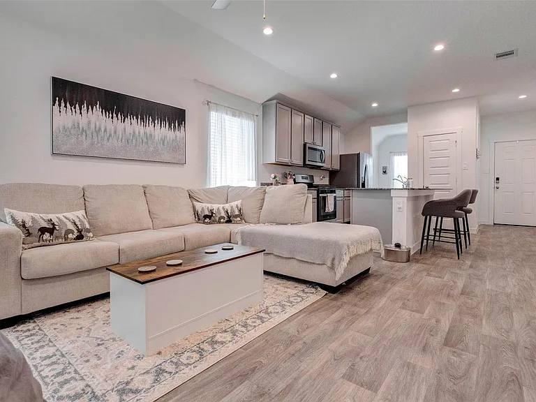 3910 Beltingham Bend Way — Photo 1