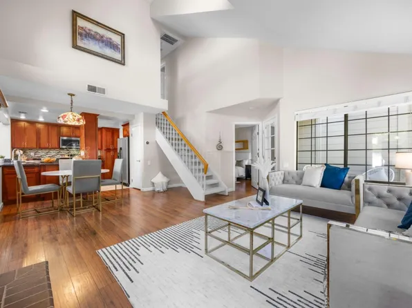 2784 Buena Point Ct, San Jose, CA 95121