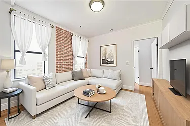211 Avenue A, #29