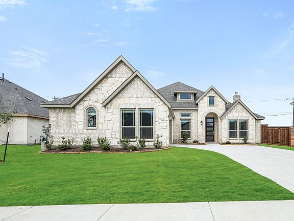 3rd image of 2204 Redding Dr