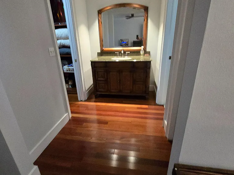 2120 N 49th Ave — Photo 10