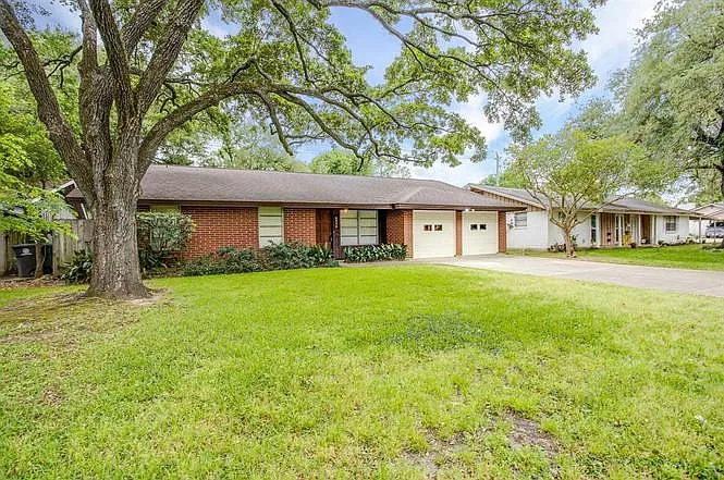 3 bed, 1544 sqft, $2,000 — Photo 2