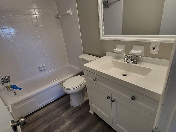 2nd image of 4249 76th Ave N APT 106