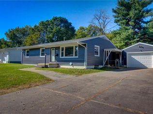 3917 N Newcastle Dr, Decatur, IL 62526