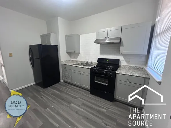 368 E 59th St, Chicago, IL