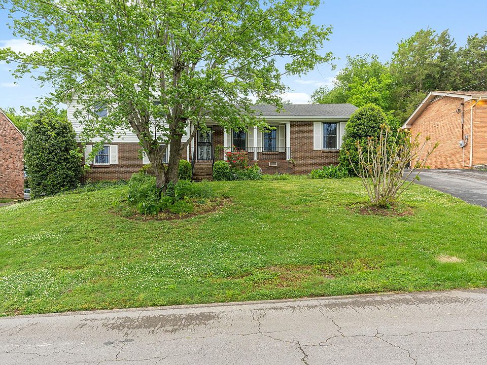 1st image of 3841 Dubois Dr