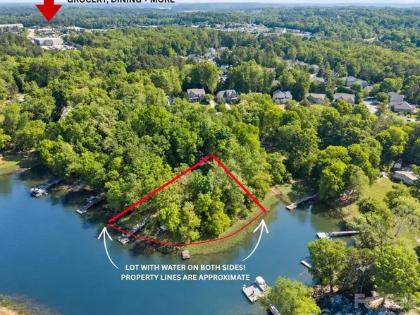 405 Carroll Cv, Clover, SC 29710