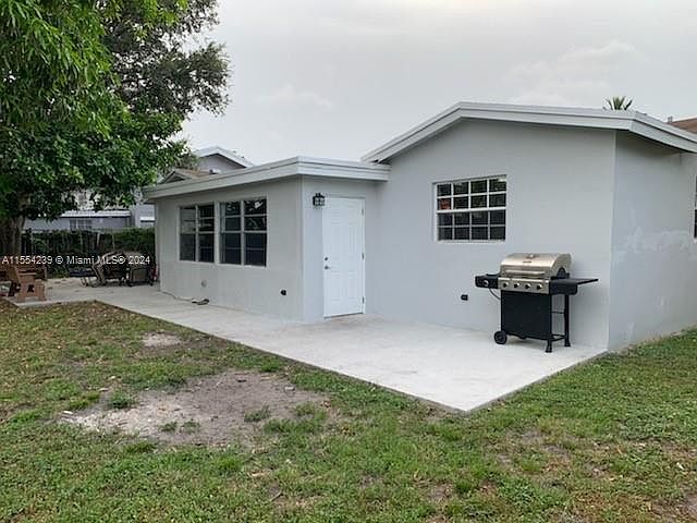 2nd image of 4410 NW 37th St