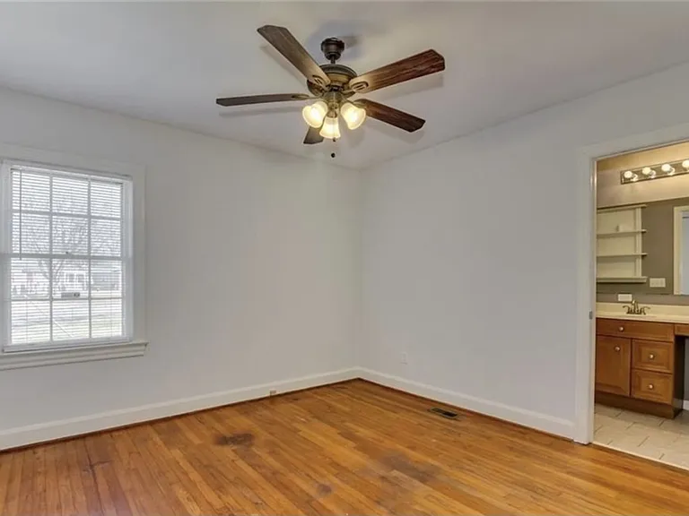 69 Cedar Knl — Photo 21