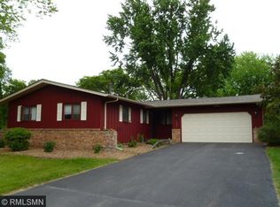 7920 Brunswick Ct N, Brooklyn Park, MN 55443