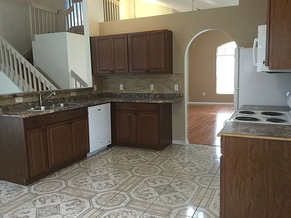 3rd image of 228 Bay Meadow Dr