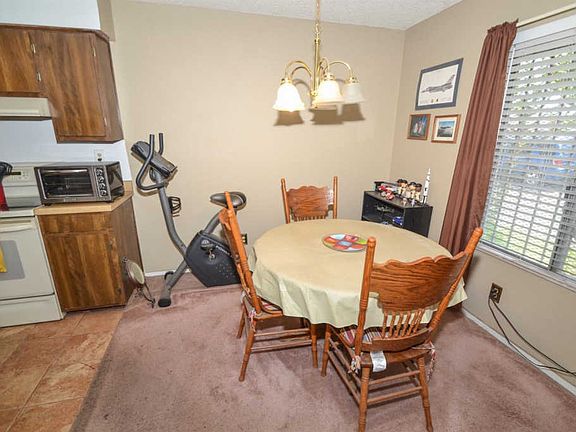 5th image of 4504 N Valentine Ave APT 149