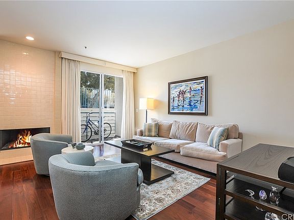 4th image of 5350 White Oak Ave APT 107