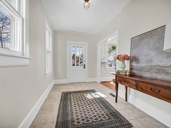 2nd image of 3114 Park St