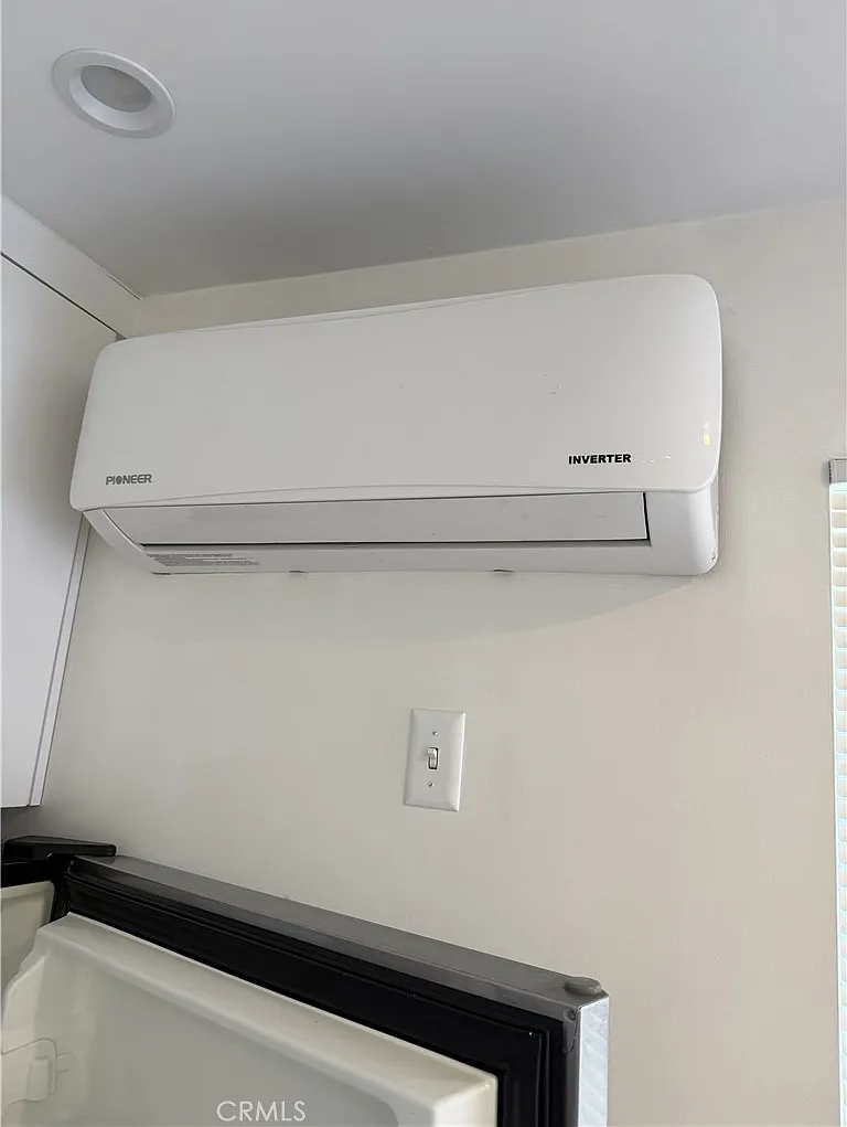 Studio, 400 sqft, $1,795 — Photo 4