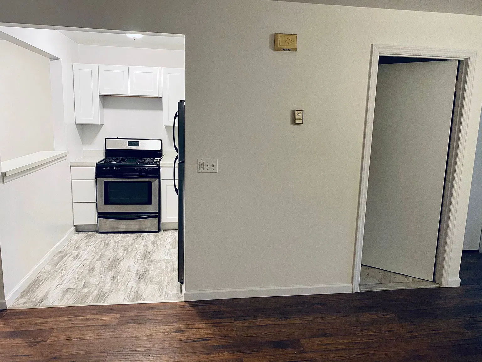 2 bed, $2,500 — Photo 4