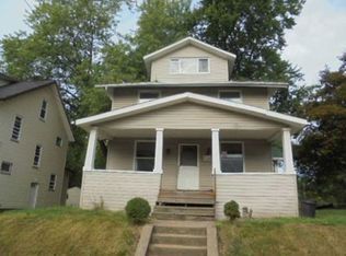 1423 Saint Elmo Ave NE, Canton, OH 44705