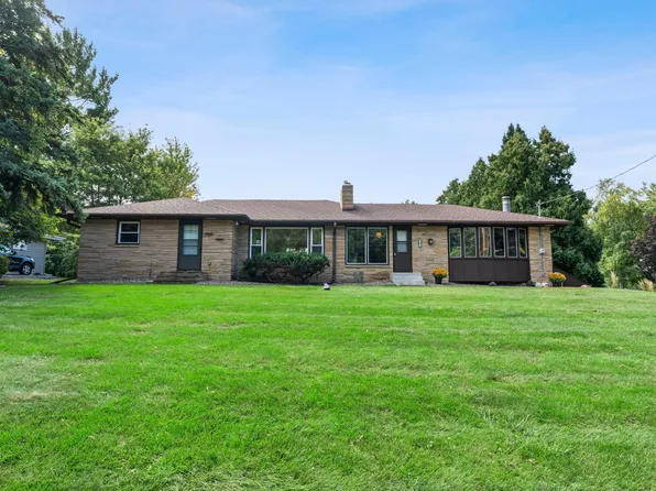 11415 Sunset Trl N, Plymouth, MN 55441