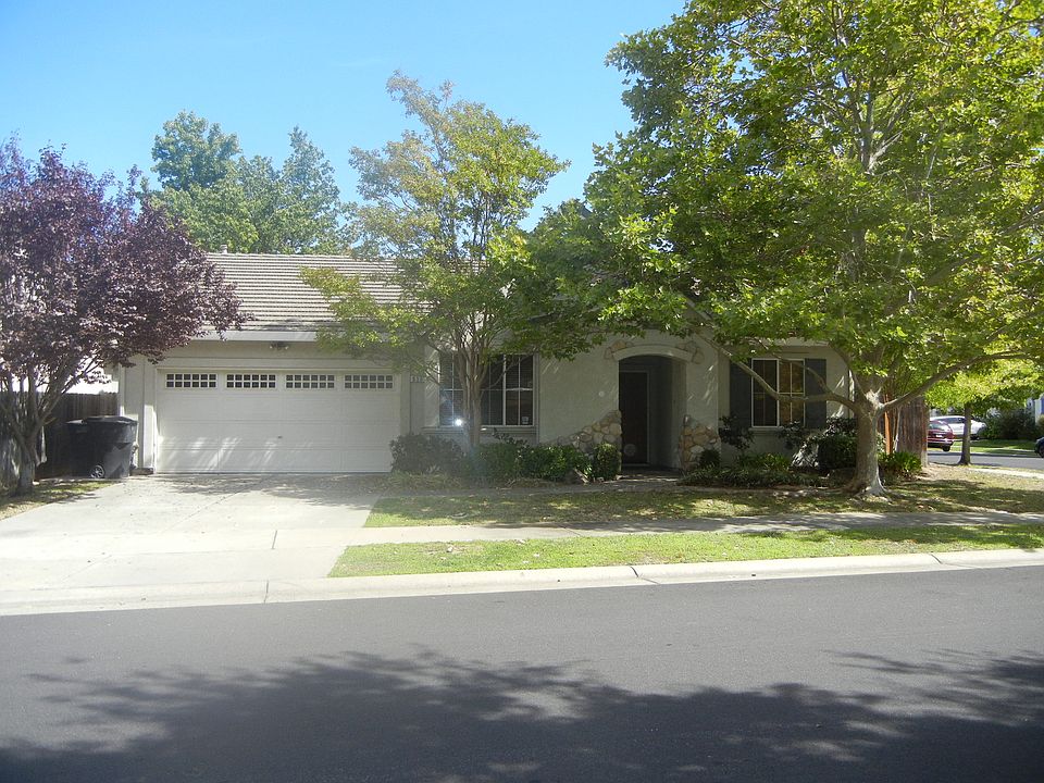 House on a corner lot