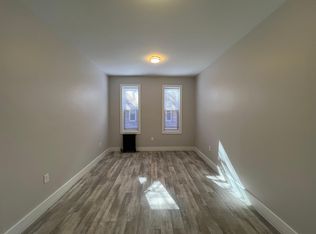 121 Roosevelt Ave #4, Jersey City, NJ 07304