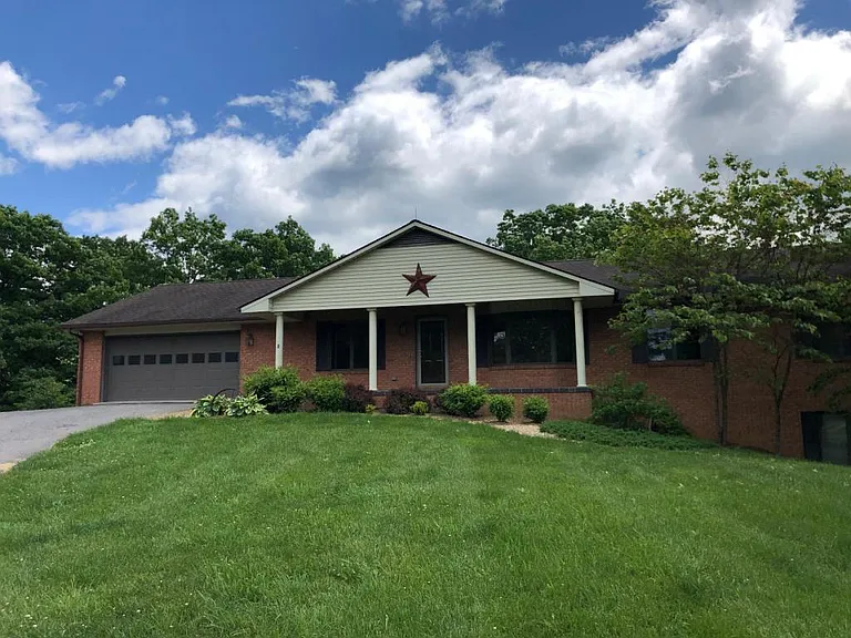 2293 Riner Rd — Photo 1
