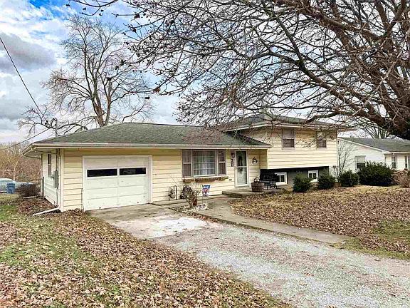 2nd image of 300 Williford Rd