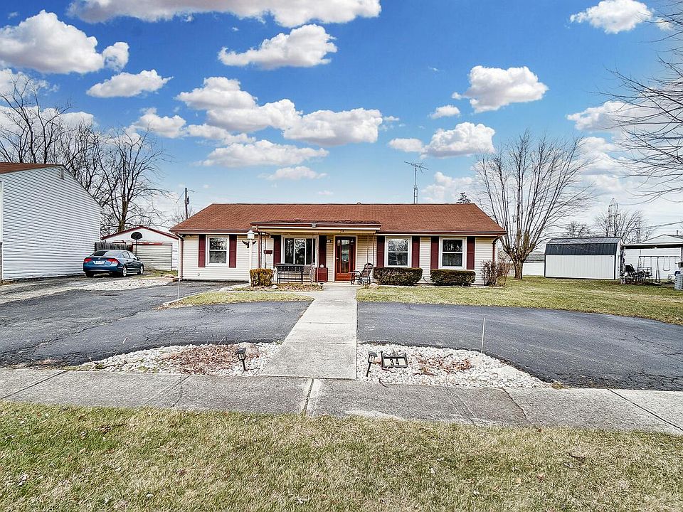 1st image of 34 Deger Dr