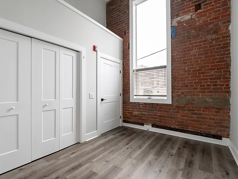 13 Kennedy St #206 — Photo 9