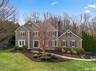 16 Shadowood Lane, Trumbull, CT 06611