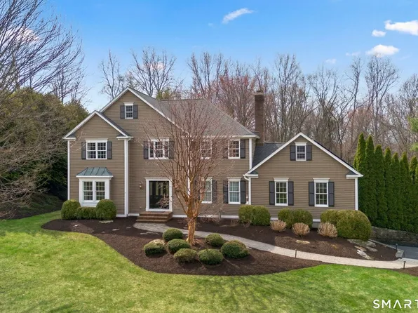 16 Shadowood Lane, Trumbull, CT 06611