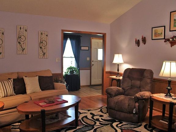 4th image of 102 Rock Knoll Dr Unit 2A