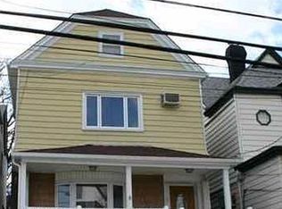 18 E 42nd St, Bayonne, NJ 07002
