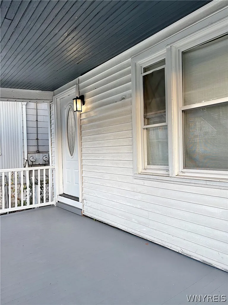 2 bed, 1.0 bath, 1242 sqft, $1,650 — Photo 4