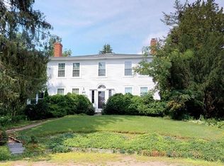 51 Kendall Rd, Tyngsboro, MA 01879