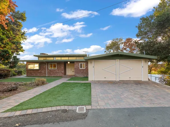5915 Leona St, Oakland, CA 94605