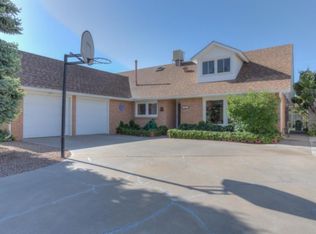 7106 Seminole Rd NE, Albuquerque, NM 87110