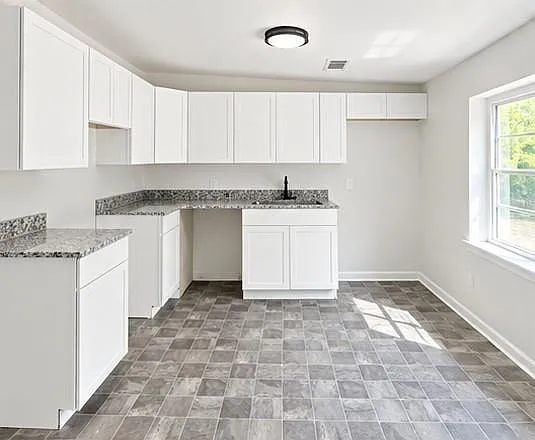 2 bed, 1.0 bath, 900 sqft, $1,400 — Photo 4