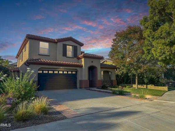 3885 Golden Pond Dr, Camarillo, CA 93012