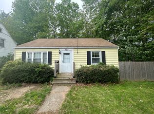 138 Radnor Ave, Naugatuck, CT 06770